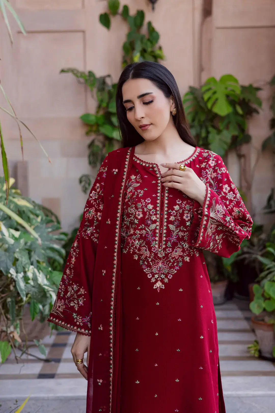 3 Piece Unstitched Heavy Embroidered Lawn Suit (Full Embroidered Chiffon Dupatta)