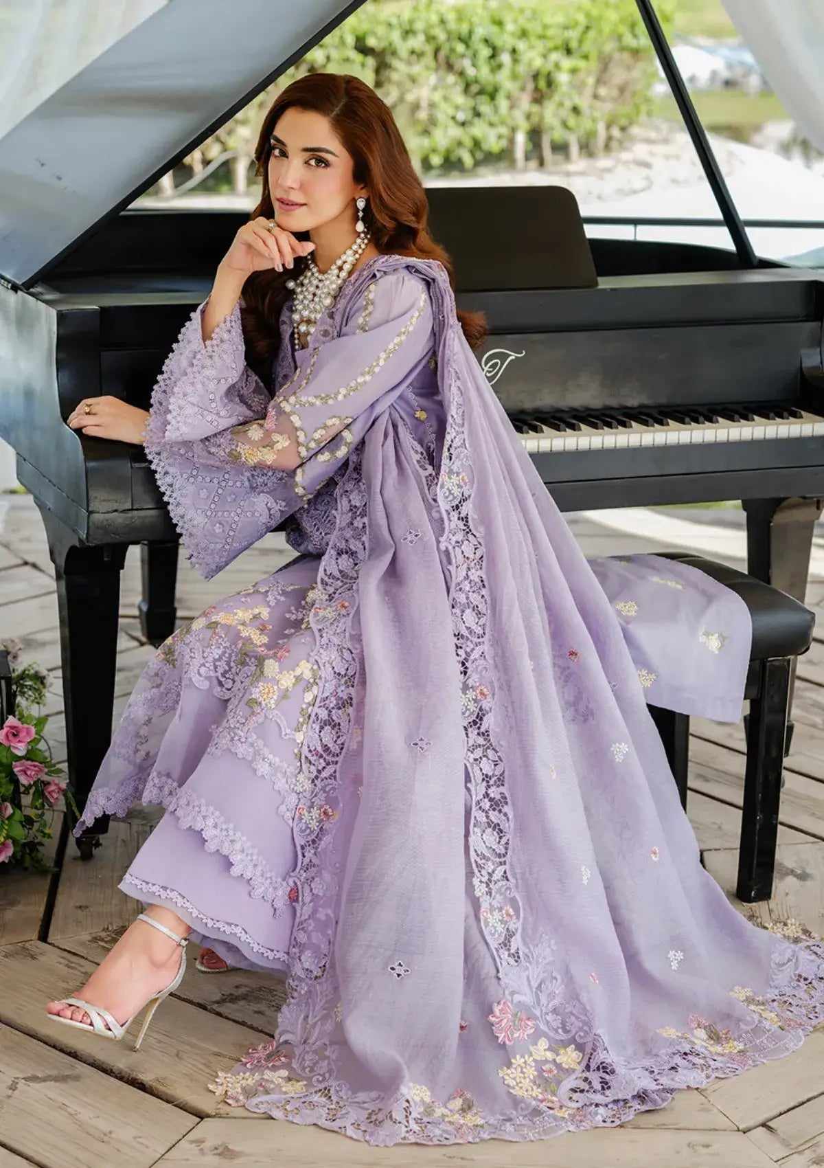 3 Piece Unstitched Heavy Embroidered Chickan Kari Lawn Suit (Four-sided Embroidered Cotton Net Dupatta)