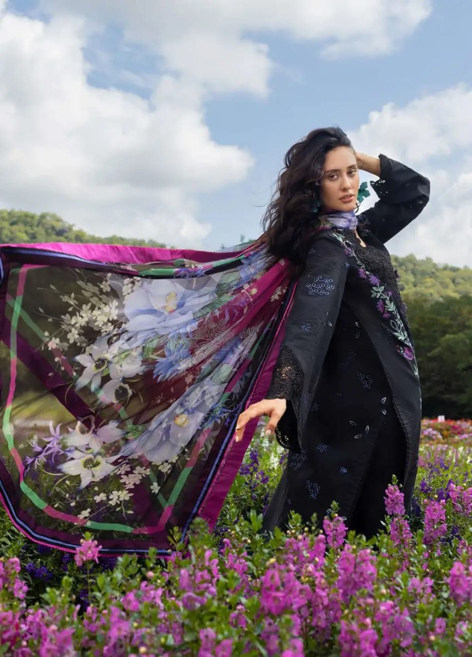 3 Piece Unstitched Heavy Embroidered Chickan Kari Lawn Suit (Printed Fine Silk Dupatta)