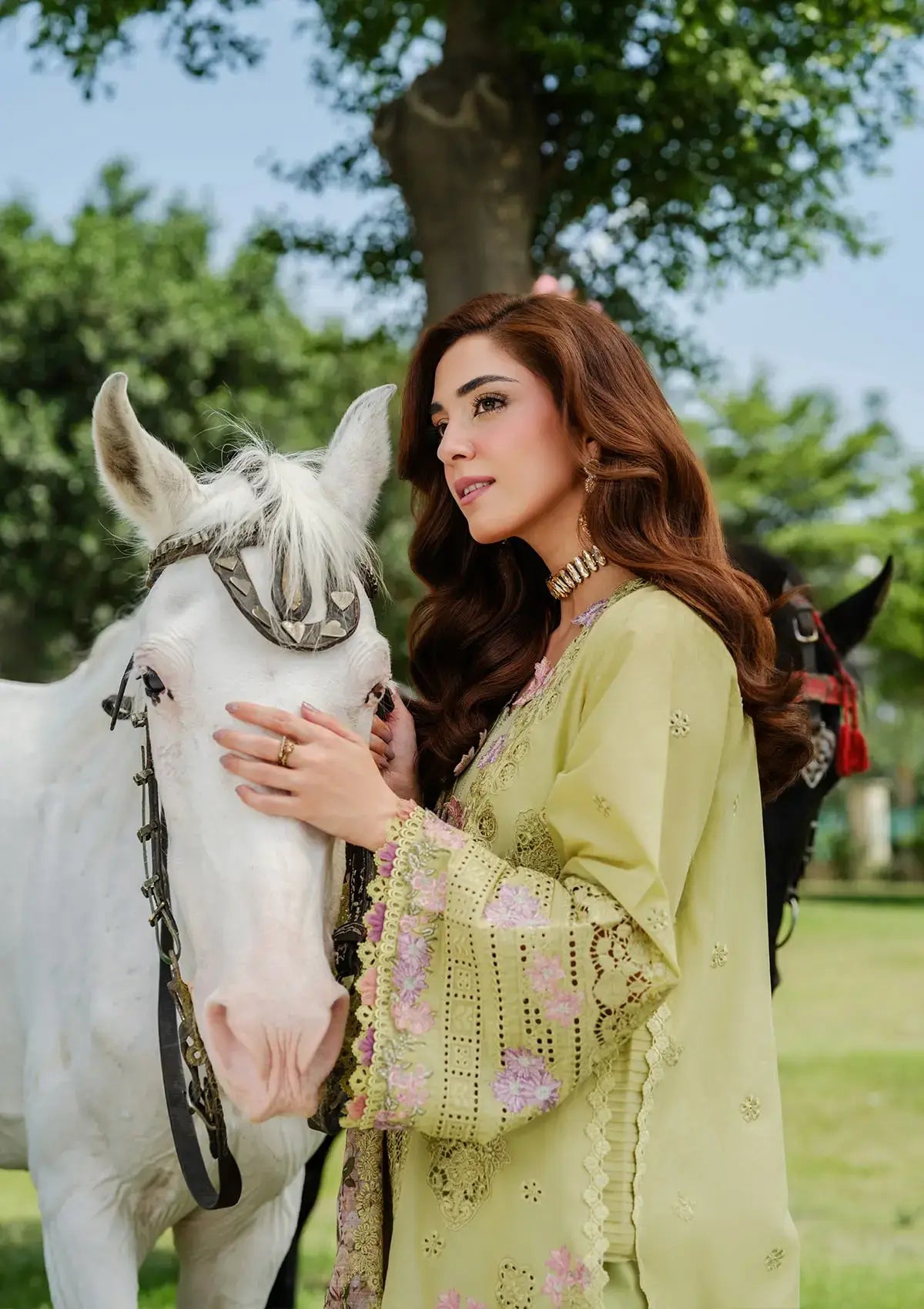 3 Piece Unstitched Heavy Embroidered Chickan Kari Lawn Suit (Four-sided Embroidered Cotton Net Dupatta) NQ-2720