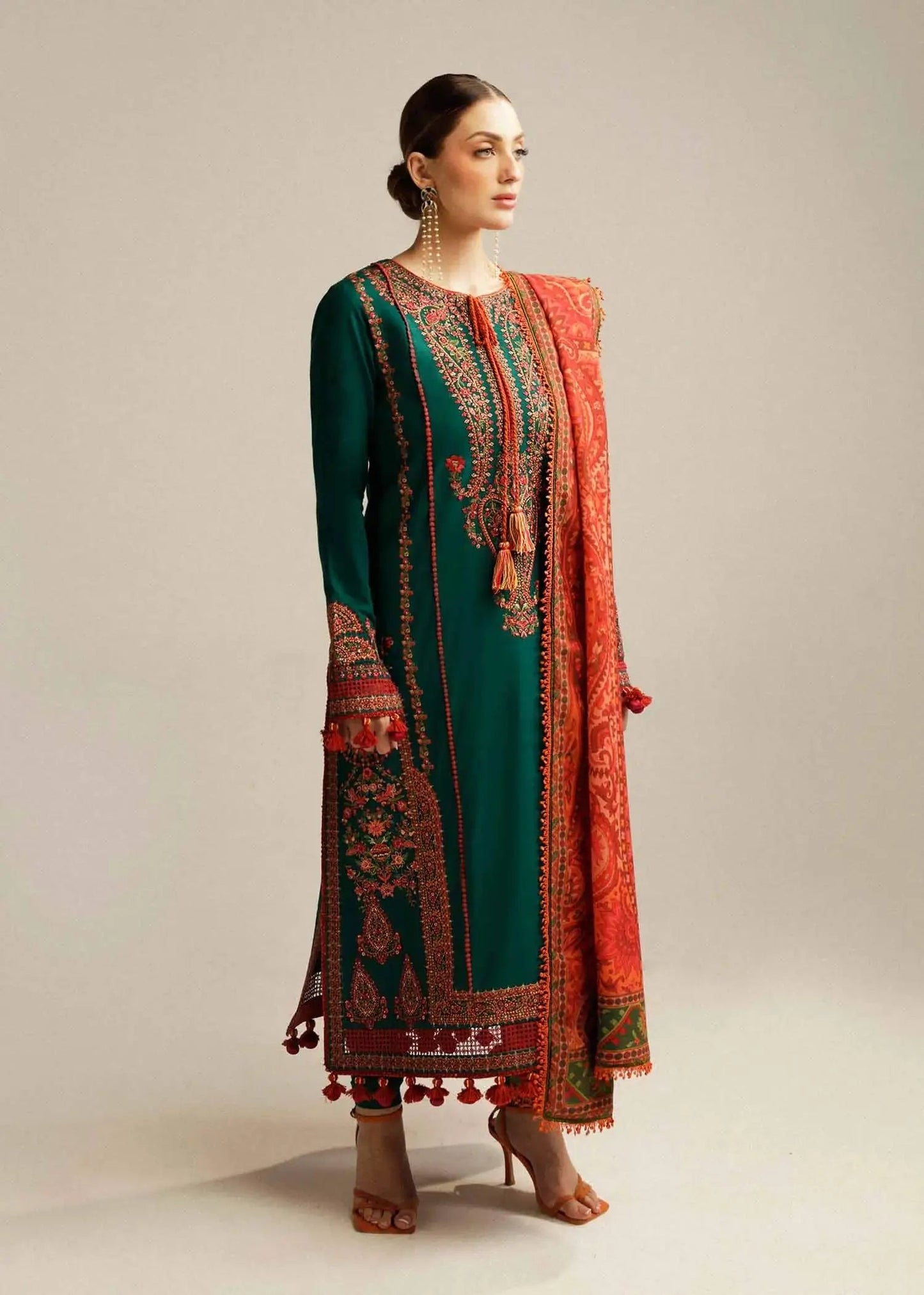 3 Piece Unstitched Heavy Embroidered Lawn Suit (Printed Lawn Dupatta)
