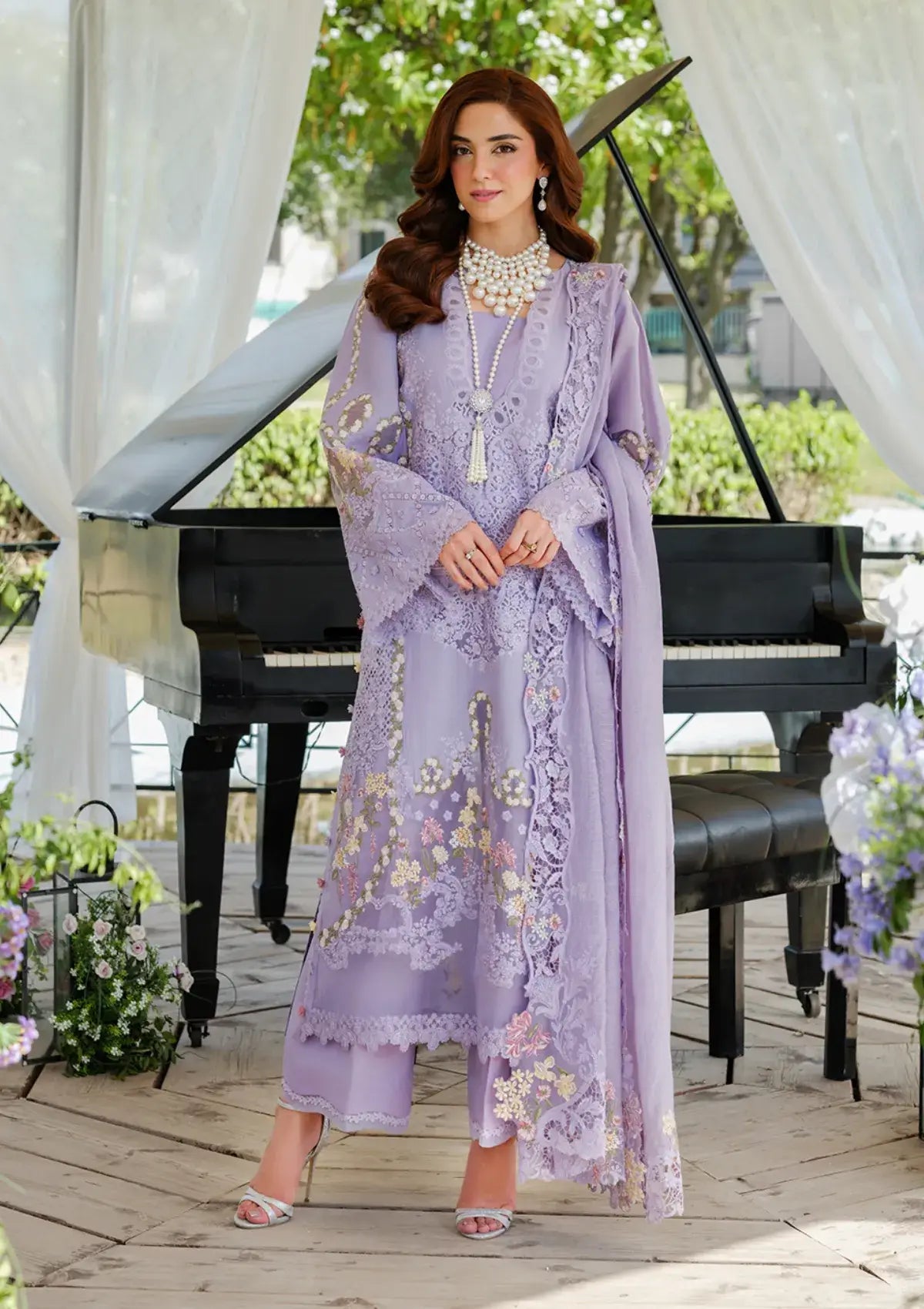 3 Piece Unstitched Heavy Embroidered Chickan Kari Lawn Suit (Four-sided Embroidered Cotton Net Dupatta)