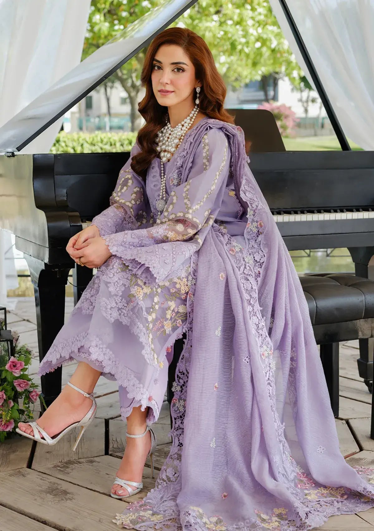 3 Piece Unstitched Heavy Embroidered Chickan Kari Lawn Suit (Four-sided Embroidered Cotton Net Dupatta)